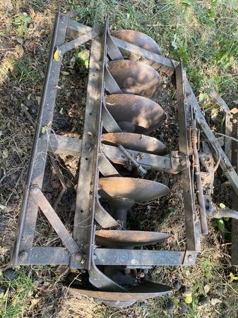 John Deere Antique disc 1