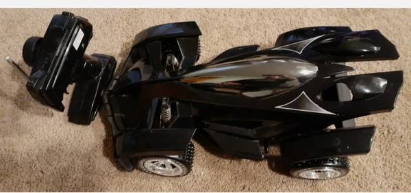 Sharper Image Radio Controlled All-Terrain Vengeance Race Car (Black). 1
