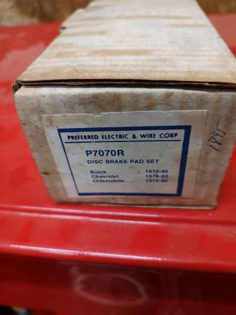 P7070R Disc Brake Pads, Chevy, Olds, Buick 1