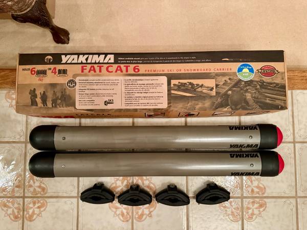 Yakima Fat Cat 6 Ski / Snowboard Carriers 1