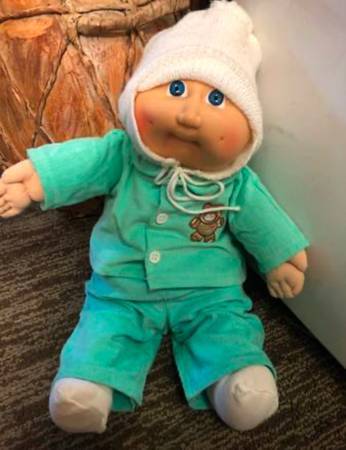 Vintage 1983 Cabbage Patch Doll Original Clothing Like New 1