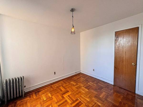 $1,500 / 1br - Bright 1 Bed / 1 Bath in East Flatbush (Brooklyn)63788336287619121
