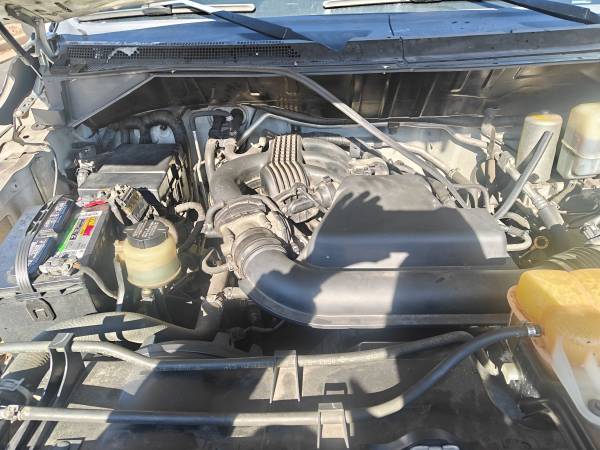 2013 Nissan NV2500 High Roof - Photo 15