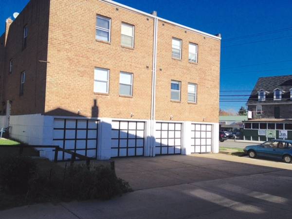 $1,390 / 2br - 900ft2 - Large 2 bedroom 2 bath (NE Philly)64046035052673122