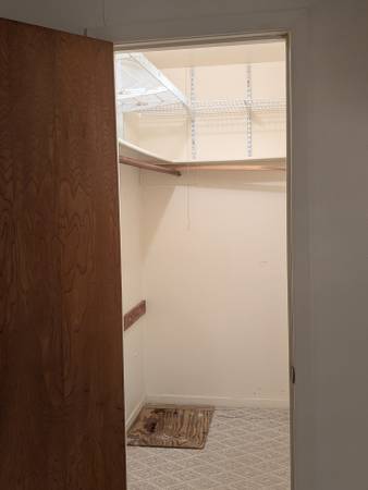 $185,000 / 3br - 1588ft2 - FSBO $185,000.00 (Oak Park Subdivision)63986918411395123