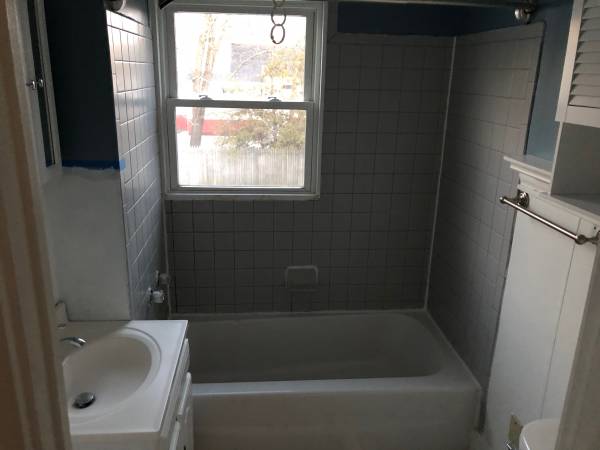 $2,375 / 2br - 2br/1ba close to downtown (Dover)63931924410114123