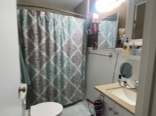 $2,000 / 3br - 3/2 Farm House in Archer - Pets and Horses Welcome (Archer)63822864378371123