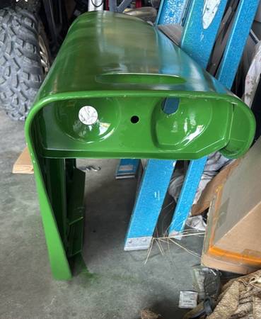 John Deere Fender 1