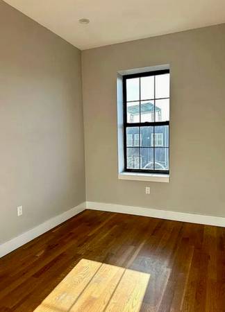 $1,300 / 5br - Jefferson av coner halsey stop J train (Brooklyn)63698513202305121