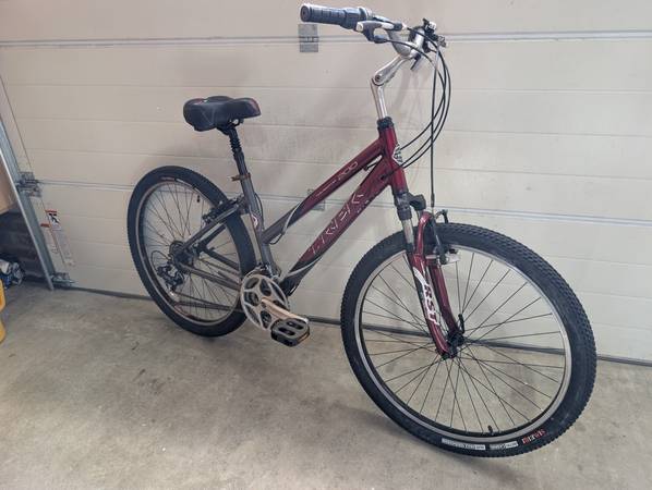 *FullyTuned* Trek Navigator 200 Comfort Hybrid Bike Bicycle B0398 1