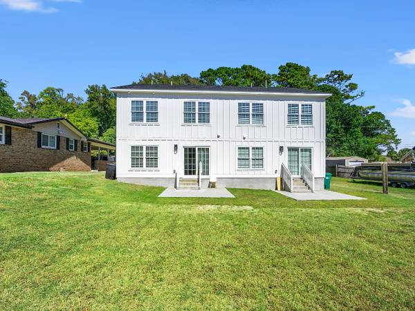 1 beautifully remodeled 3bedroom, 3bath home 1