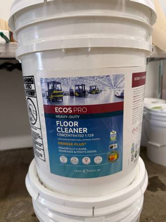 Floor Cleaner Concentrate 1