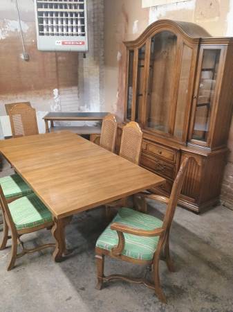 Drexel Heritage Dining Room Set 1