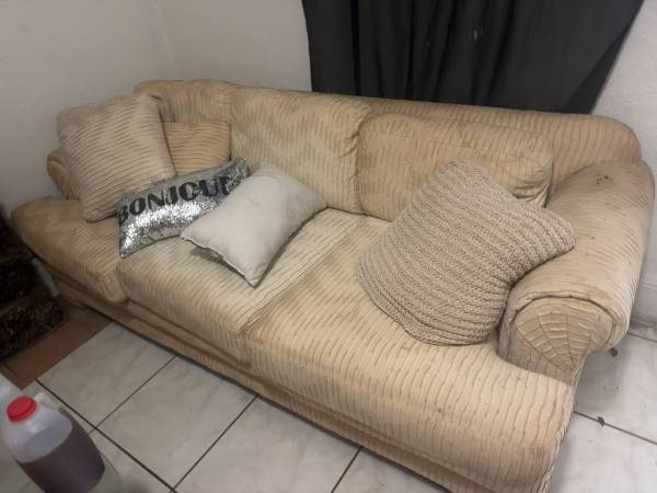 Sofa 1