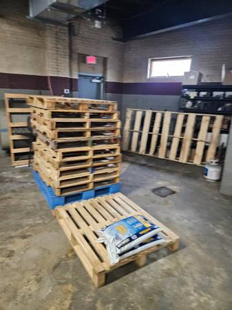 wood pallets 1