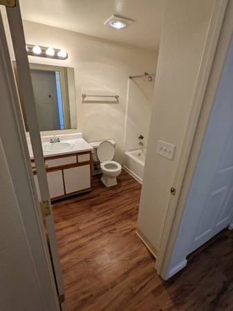 $1,595 / 2br - 800ft2 - Love your new apartment home! Beautiful 2 bedroom floorplans. (Portland)63841708308097124