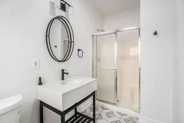 $950 / 1br - 🌺 Spacious 1-bedroom, 1bathroom Apartment ....//***// (marina / cow hollow)64055521067265123