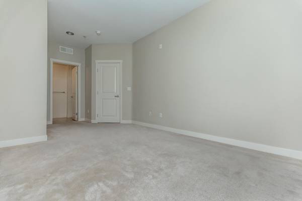 $3,280 / 2br - 1405ft2 - Beautiful Landscaping, Picnic Area with Barbecue, 2 Bed (alameda)63813560346497122