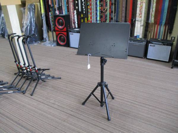 Music stand 1