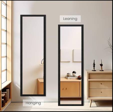 Framed MIRROR.(Like New) 1