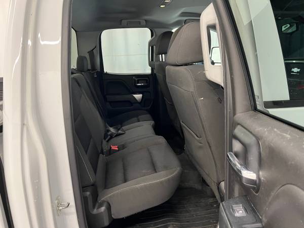 2019 Chevrolet Silverado 1500 LD - Photo 10