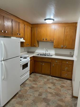 $1,035 / 2br - Two Bedroom Apartment Avail. at Hyde Park! *Reserve Your Home Today!* (New Brighton)63868703098755124
