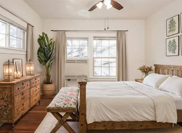 $1,299 / 1br - Multiple Local Parks - Recycling - Convenient Downtown Location (Slabtown)64039055629185124