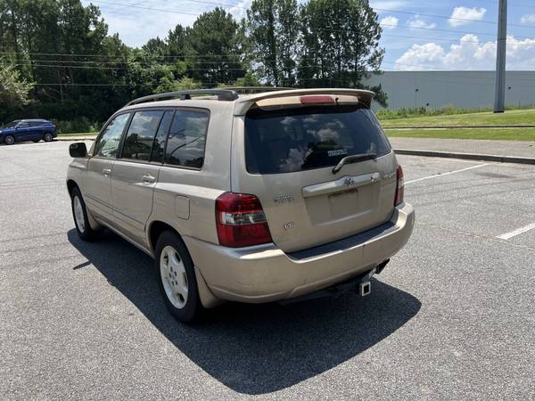 2004 Toyota Highlander - $3,250 (Atlanta)63620379381889124