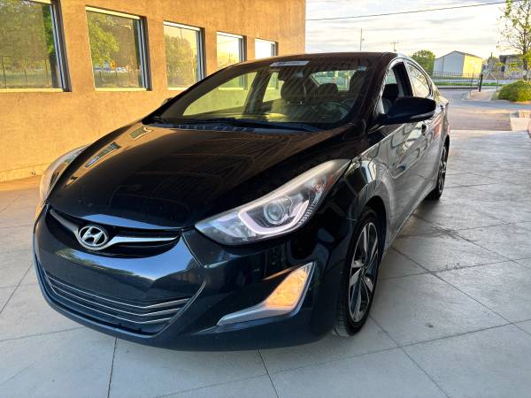 2015 HYUNDAI ELENTRA - $2,99563617453761537124