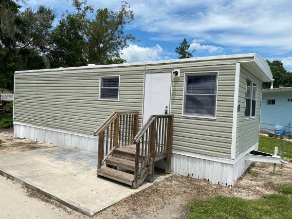 $1,000 / 1br - 500ft2 - Looking for  a great deal on a 1 bedroom with Electric included? (Ocala area)63693484682627122