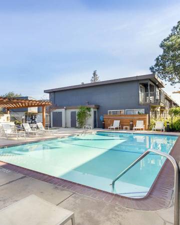 $3,194 / 525ft2 - In-Unit Washer & Dryer, Cyber Lounge, Private Balcony or Patio (mountain view)64049801174657121