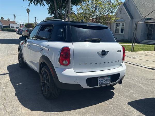 2014 MINI Countryman Cooper - $8,99563618314366851123
