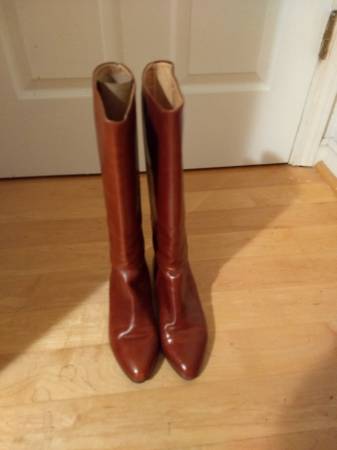 Botas de cuero fino hasta la rodilla para mujer - marrón claro - $195 (morgan hill)634714774988811213