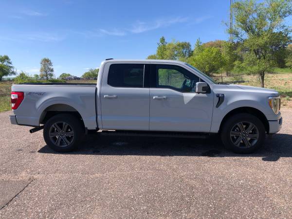 2023 Ford F150 Lariat Sport - Photo 3