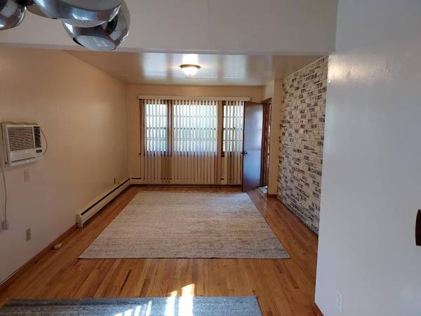 $2,990 / 3br - 1st floor apt, refrigerator, dishwasher, washer/dryer hook up, parking (Rahway)63676310380547124