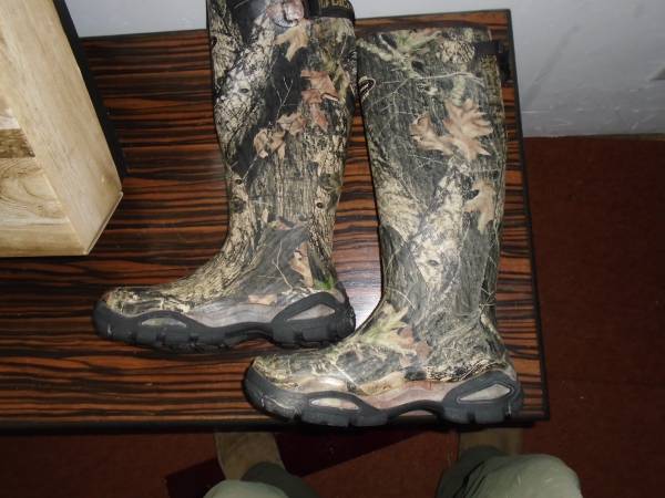 La Crosse 18 inch high water boots 1