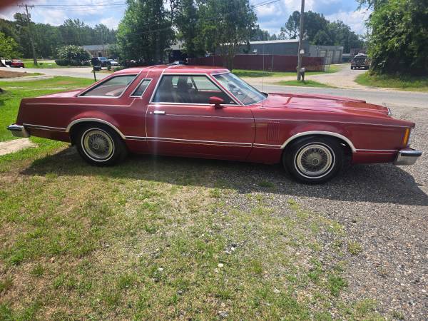 77 Ford thunderbird - $8,950 (Chesapeake)63621685786755123