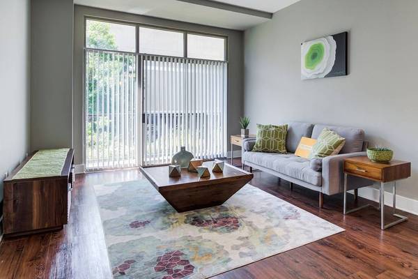 $1,515 / 1br - 876ft2 - Bark Park with Agility Course, Study Room, Pool (171 Auburn Ave NE, Atlanta, GA)63964126044803123