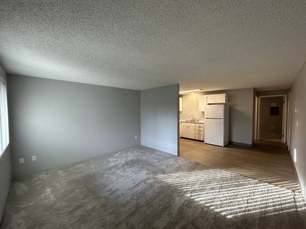 Updated 2 bedroom available near Clark College 1