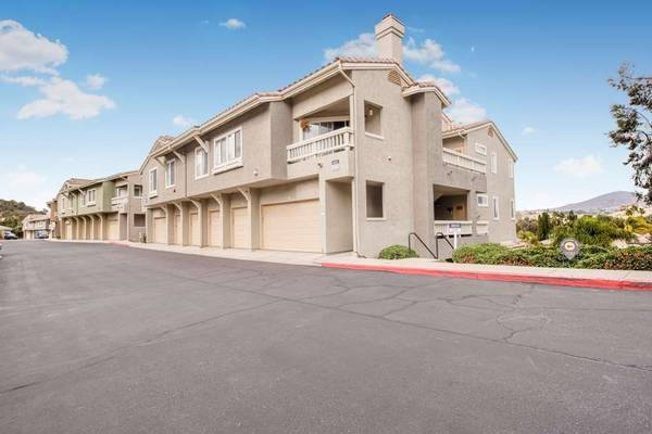 $2,946 / 2br - 900ft2 - San Diego CA, Refrigerador, 2BD 2BA (9870 Mercy Rd, San Diego, CA)63878583822721121