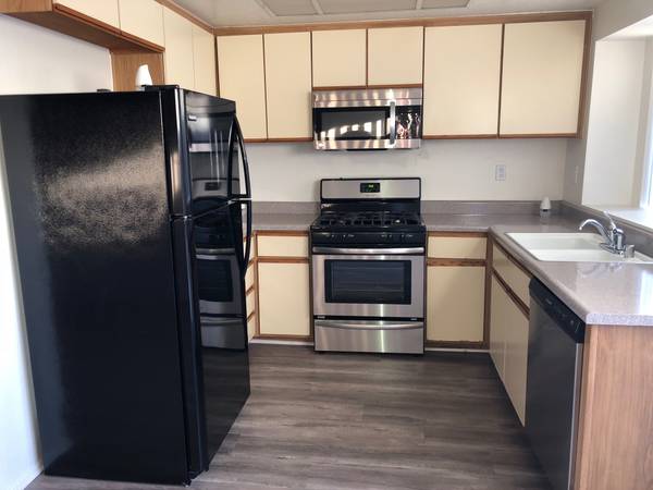 $1,895 / 2br - Reforma en Bermuda Dunes 2 dormitorios 2 baños con piscina (Bermuda Dunes, Palm Desert, La Quinta)63668353605891123