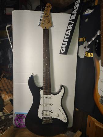 Nice PACIFICA YAMAHA Strat Guitar EXC* Pro fret-level setup Strings, Pots & Jack 1