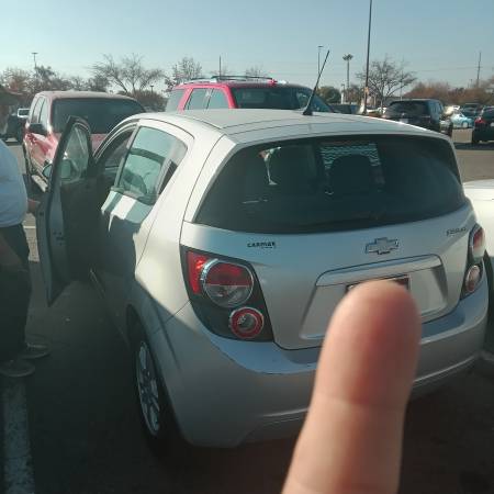 Sonic Chevrolet 2012 1