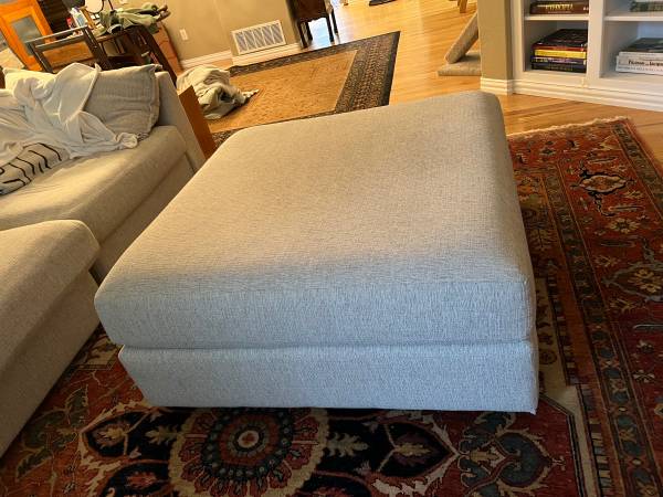 very large ottoman 1