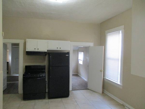 $1,000 / 3br - Casa de 3 dormitorios en Covington, Ky (Covington, KY)63974469259139121