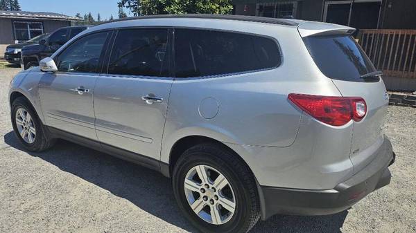 2012 Chevrolet Chevy Traverse LT AWD 4dr SUV w/ 1LT - $3,999 (+ MC Auto)63613916681475124