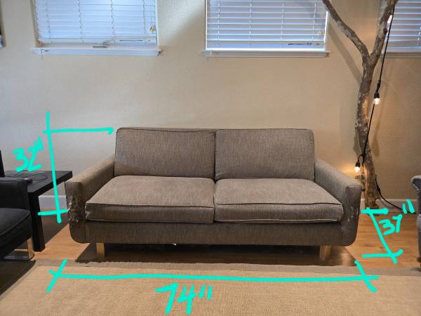 Free Room and Board Sofa 1