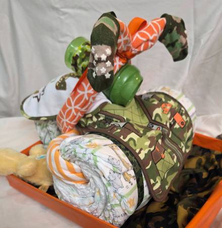 Baby Shower Gift-Cammo Diaper Tricycle Gift Set - $5063444090046593124