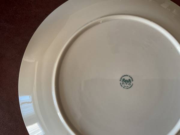 Beautiful, very large set of Flintridge Del Rose china - $190 (Fallbrook)63471472646403124