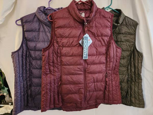 Womens XL packable down vests, $20 ea 1